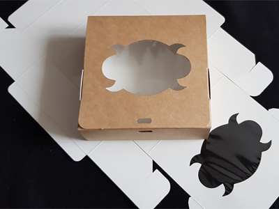 Коробка универсальная 14* 14* 5 см крафт