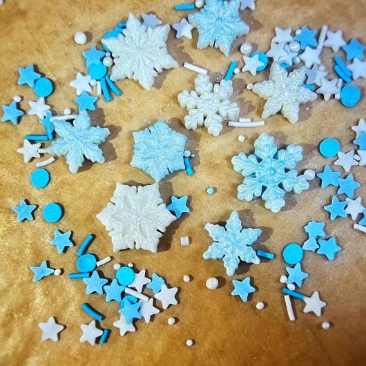 Фигурка из шоколадной глазури Снежинки (9шт)